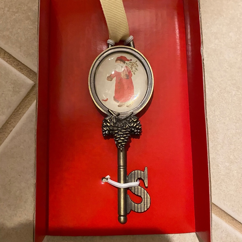 santa's key ornament hallmark